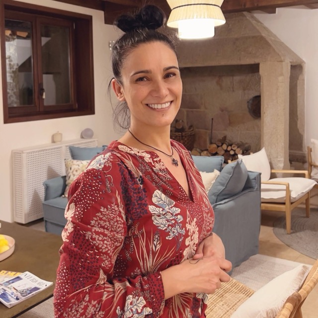 Uxía - Sound Whisperer